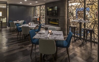 Crowne Plaza Suites Pittsburgh South by IHG
