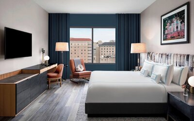 The Oaklander Hotel, Autograph Collection