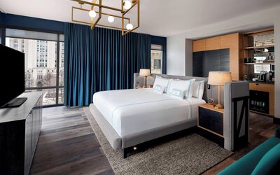 The Oaklander Hotel, Autograph Collection