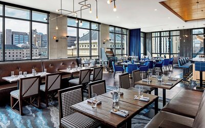 The Oaklander Hotel, Autograph Collection