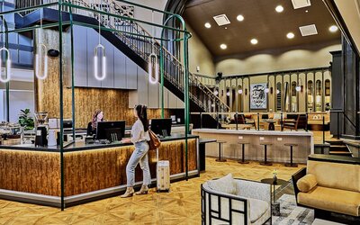 Joinery Hotel Pittsburgh, Curio Collection by Hilton