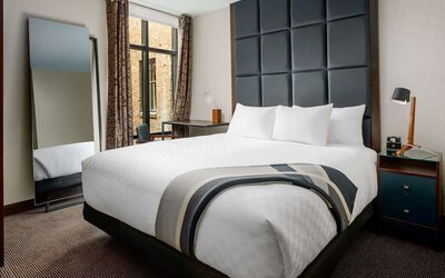 Joinery Hotel Pittsburgh, Curio Collection by Hilton