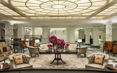 Comfortable lounge ideal for coworking at InterContinental New York Barclay.