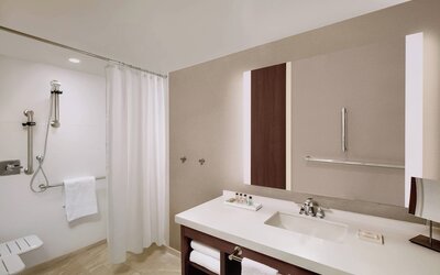 Marriott Dallas Allen Hotel & Convention Center