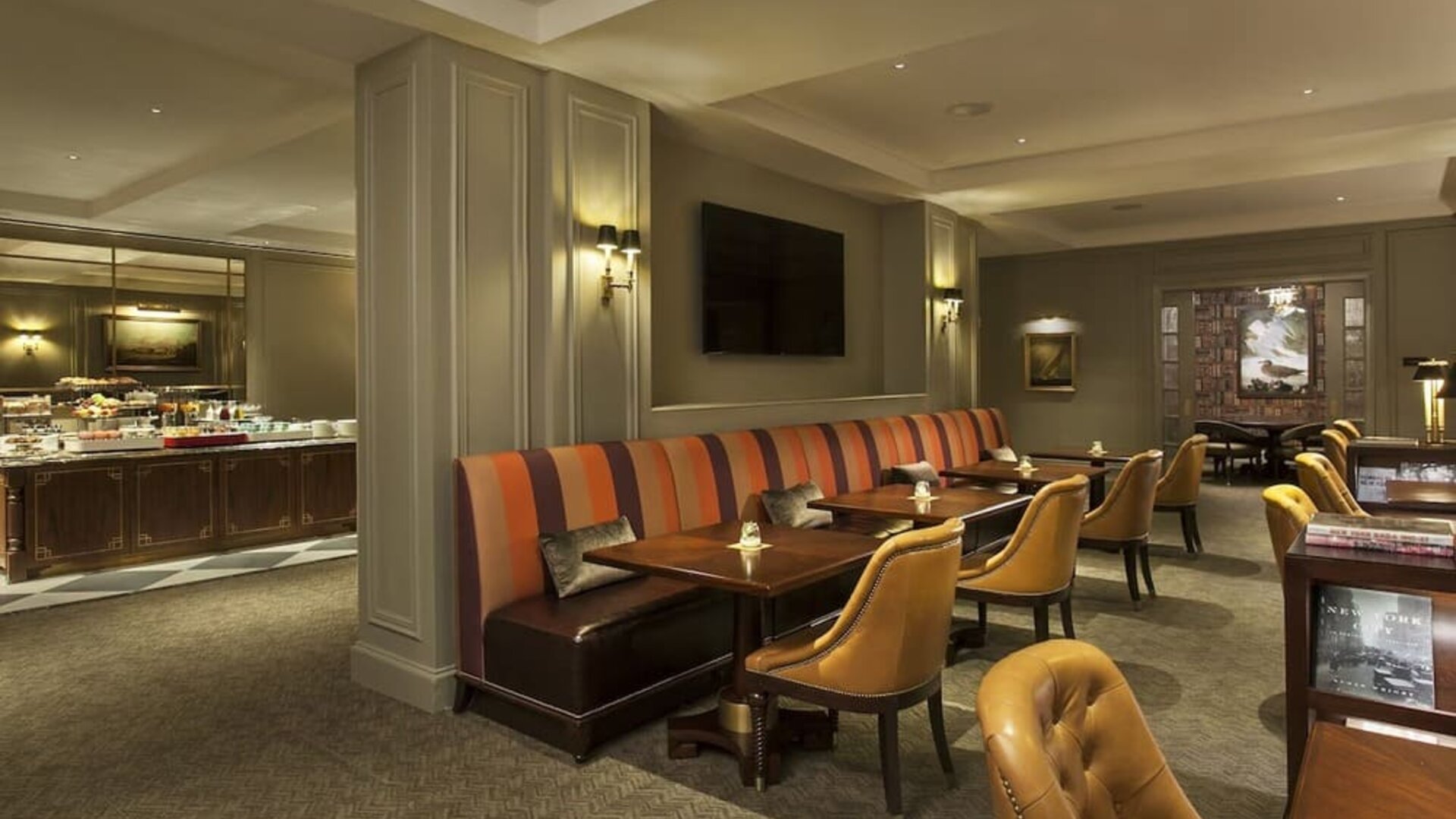 Dining room at InterContinental New York Barclay.