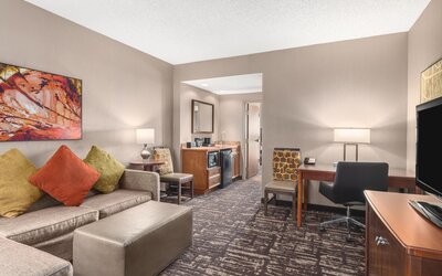 Embassy Suites by Hilton Dallas Frisco Hotel & Convention Center