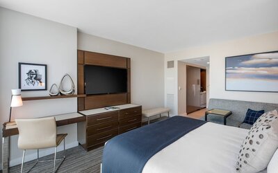 Omni Frisco Hotel at The Star