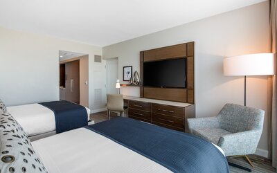 Omni Frisco Hotel at The Star