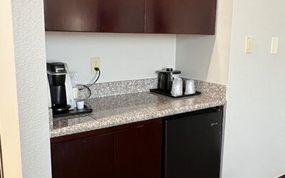 La Quinta Inn & Suites by Wyndham Allen at The Village