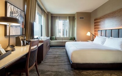 The Porter Portland, Curio Collection by Hilton