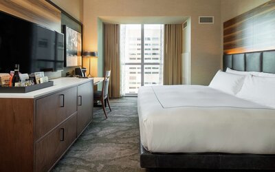 The Porter Portland, Curio Collection by Hilton