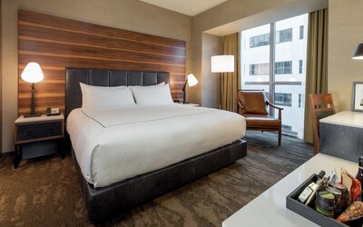 The Porter Portland, Curio Collection by Hilton