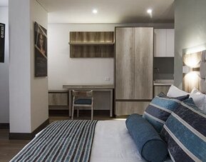 De Película Aparta Suites