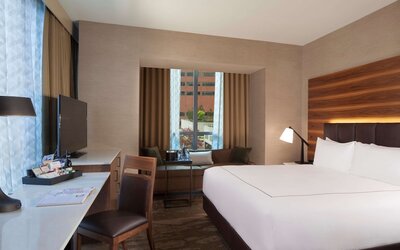 The Porter Portland, Curio Collection by Hilton