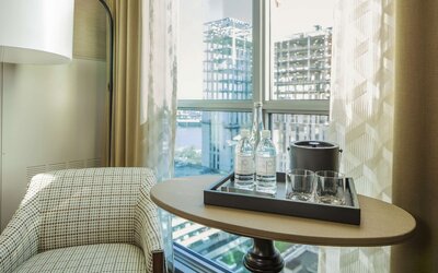 The Porter Portland, Curio Collection by Hilton