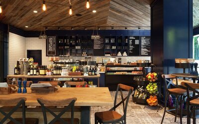 The Porter Portland, Curio Collection by Hilton
