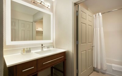 Homewood Suites by Hilton Portland Airport