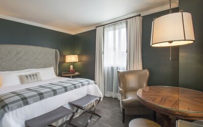 Sentinel Hotel