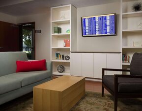 Country Inn & Suites by Radisson, Portland International Airport, OR