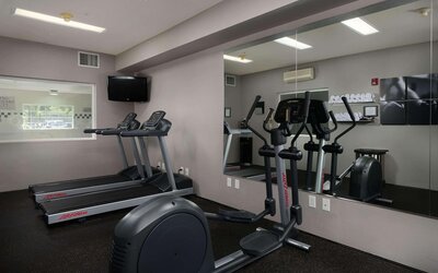 Country Inn & Suites by Radisson, Portland International Airport, OR