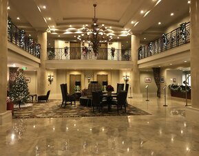 The Paramount Hotel