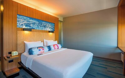 Aloft by Marriott Portland Airport at Cascade Station