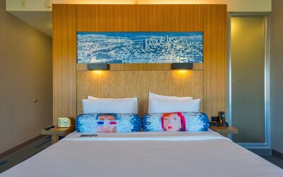 Aloft by Marriott Portland Airport at Cascade Station