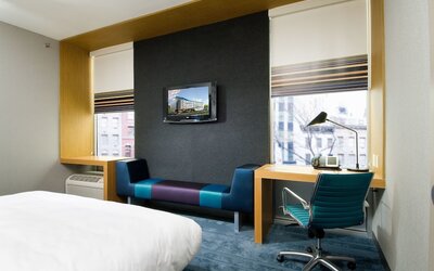Aloft by Marriott Portland Airport at Cascade Station