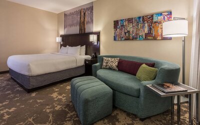 Courtyard by Marriott Portland City Center