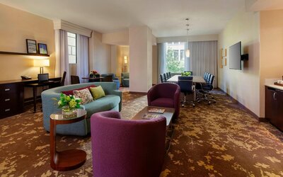 Courtyard by Marriott Portland City Center