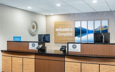 Hampton Inn Portland East