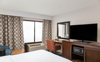 Hampton Inn Portland East