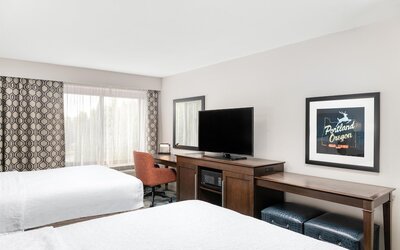 Hampton Inn Portland East