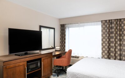 Hampton Inn Portland East