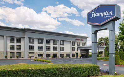 Hampton Inn Portland East