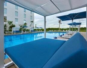 City Express Suites By Marriott Cancún Aeropuerto Riviera
