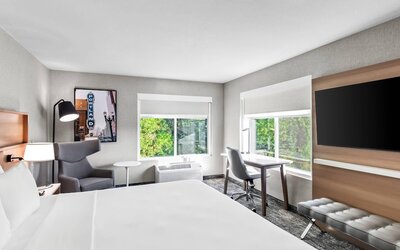 Radisson Hotel Portland Airport