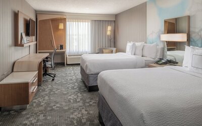 Courtyard by Marriott Portland Airport