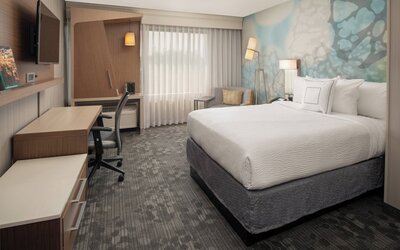Courtyard by Marriott Portland Airport