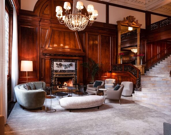 The Benson Portland, Curio Collection by Hilton