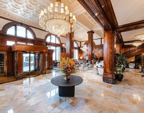 The Benson Portland, Curio Collection by Hilton