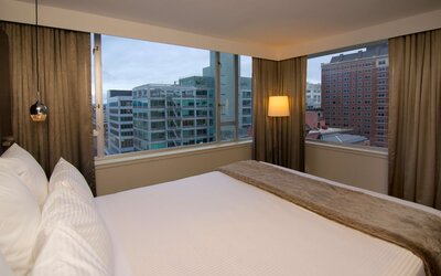 The Benson Portland, Curio Collection by Hilton