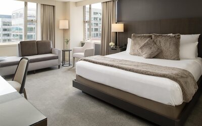 The Benson Portland, Curio Collection by Hilton