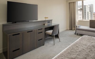 The Benson Portland, Curio Collection by Hilton