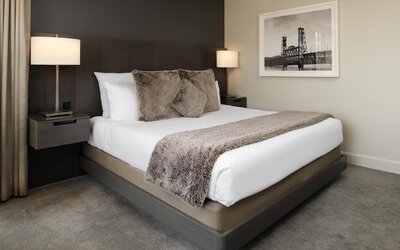 The Benson Portland, Curio Collection by Hilton