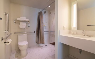 The Benson Portland, Curio Collection by Hilton