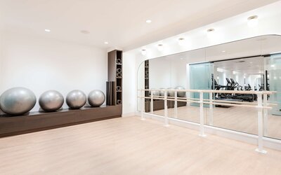 The Benson Portland, Curio Collection by Hilton