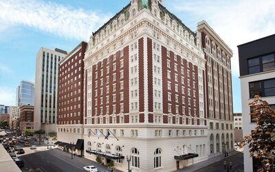 The Benson Portland, Curio Collection by Hilton