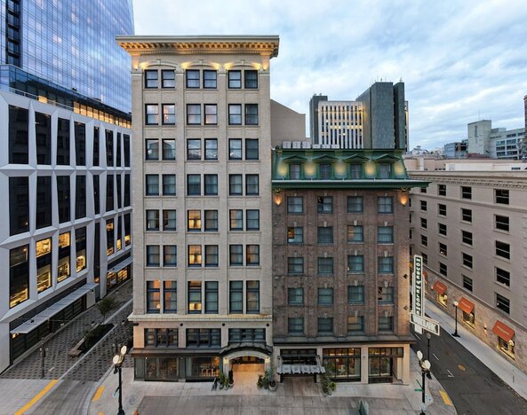 Woodlark Hotel Portland, a Tribute Portfolio Hotel