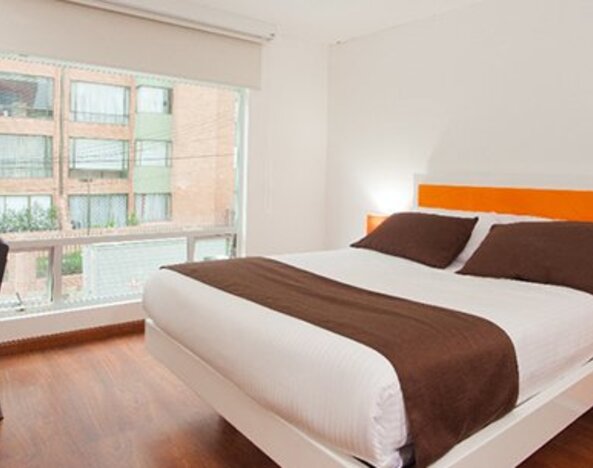 Hotel Castellana 100